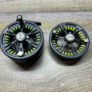 Black and Green Fly Fishing Reel Set